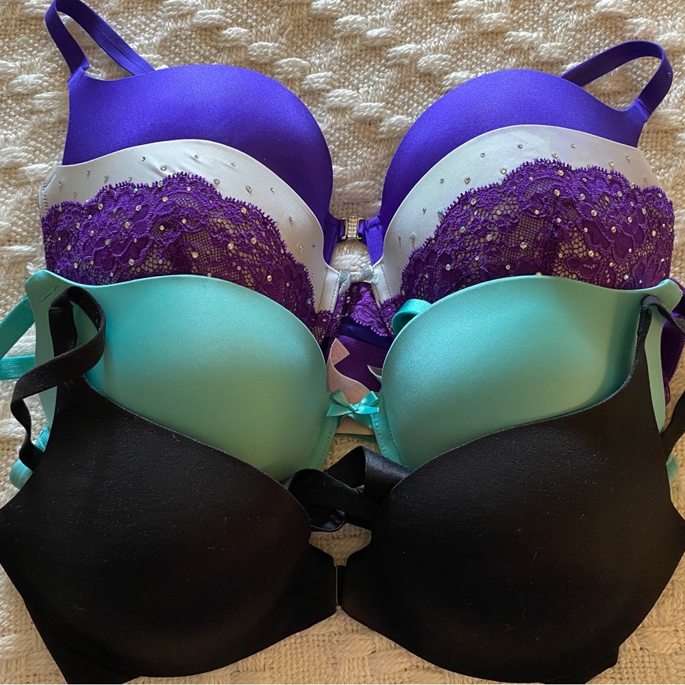 Victoria Secret Push Up Bra Lot 36C